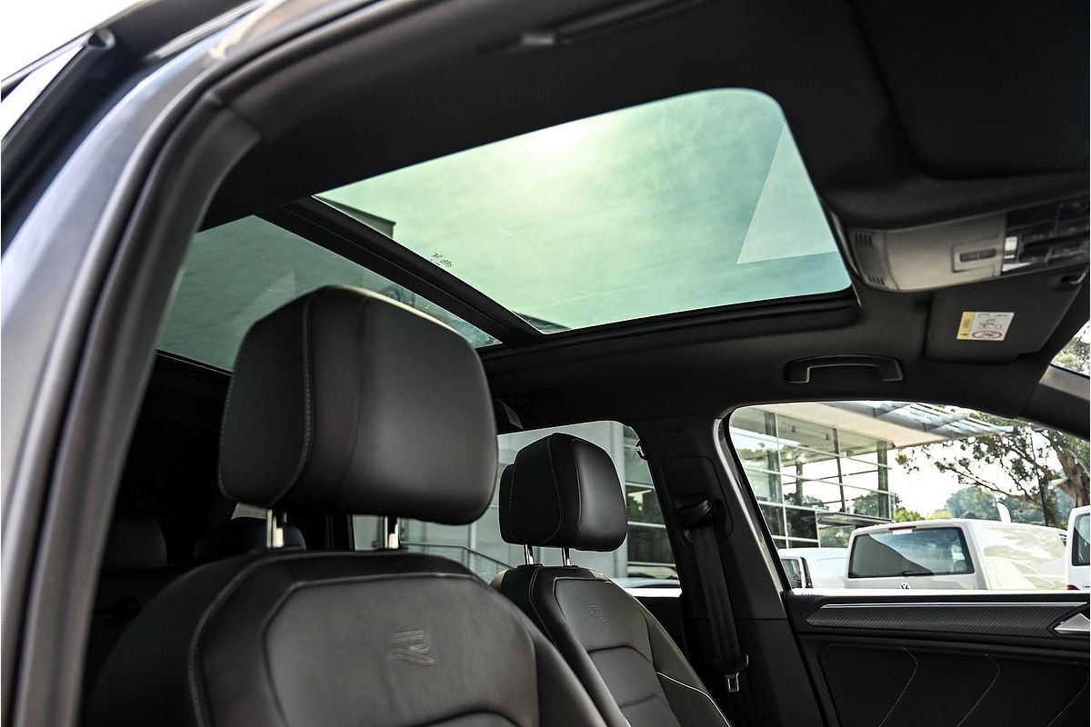 2024 Volkswagen Tiguan Wolfsburg Edition Allspace 5N