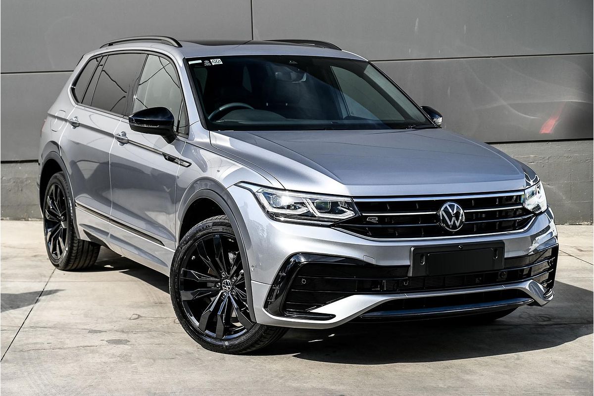 2024 Volkswagen Tiguan Wolfsburg Edition Allspace 5N