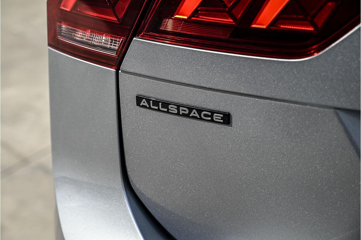 2024 Volkswagen Tiguan Wolfsburg Edition Allspace 5N