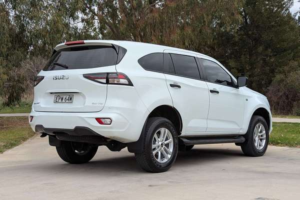 2021 Isuzu MU-X LS-M