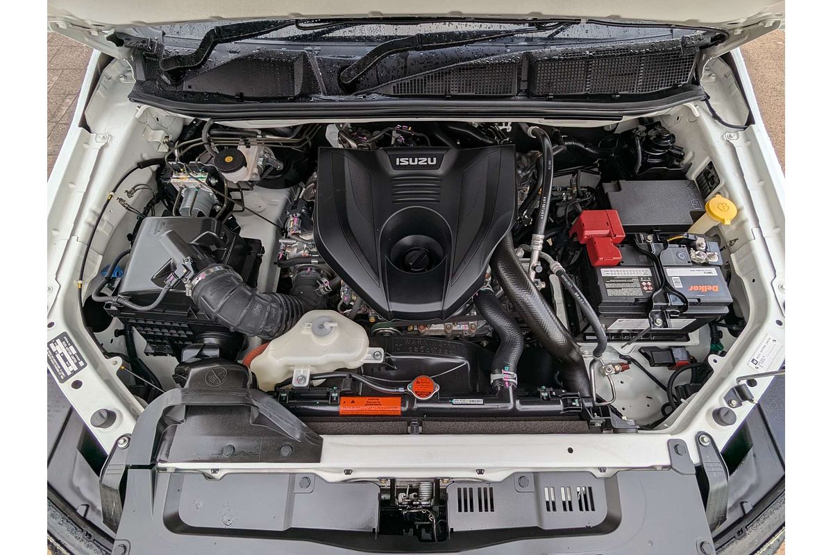 2021 Isuzu MU-X LS-M