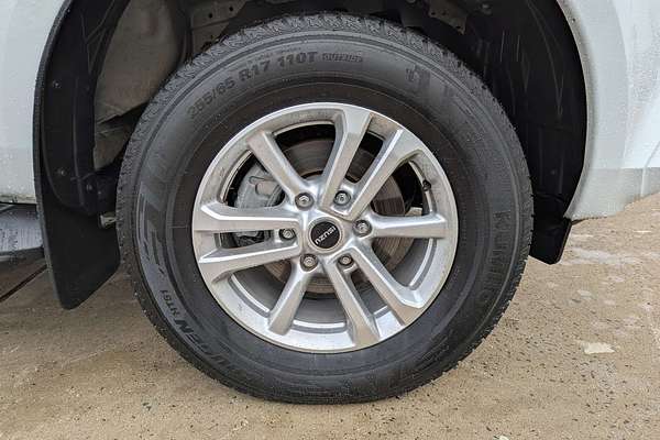 2021 Isuzu MU-X LS-M