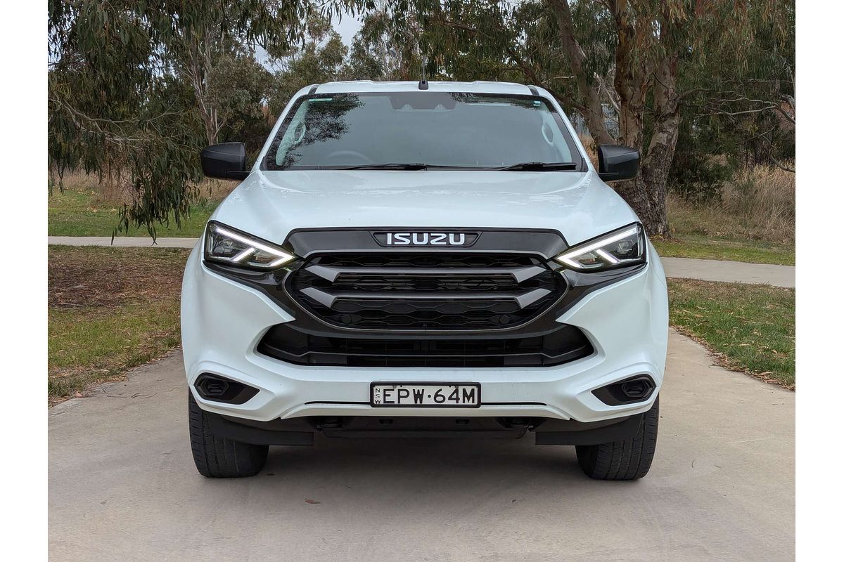 2021 Isuzu MU-X LS-M