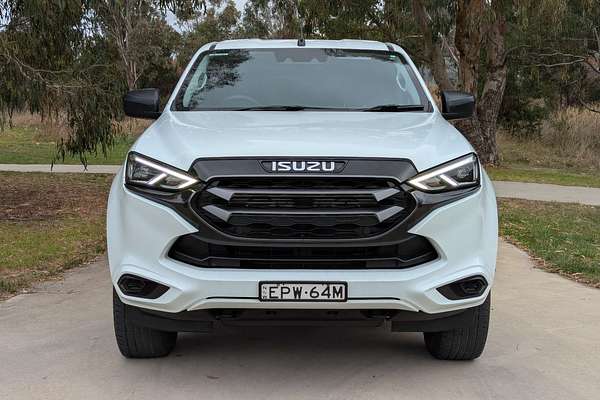 2021 Isuzu MU-X LS-M