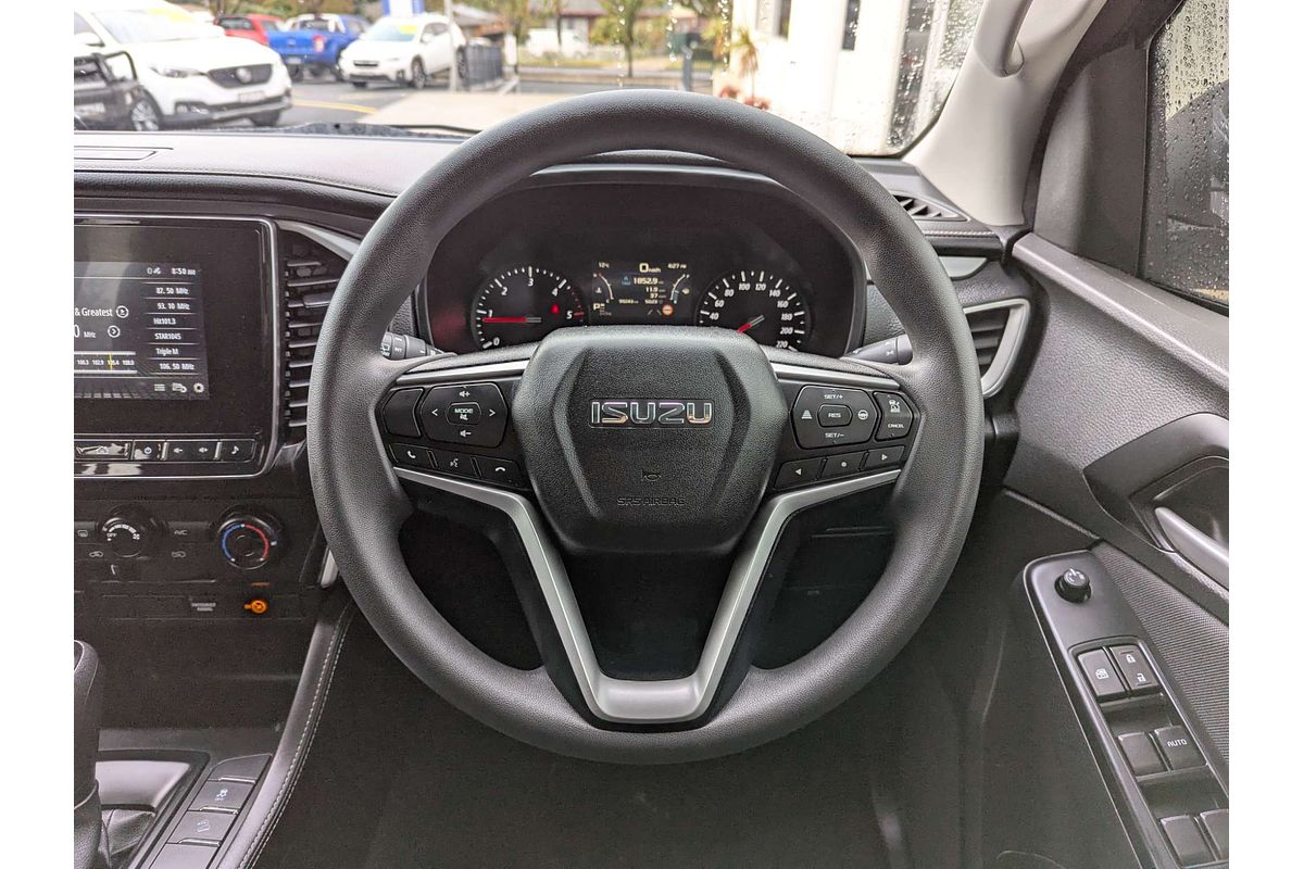 2021 Isuzu MU-X LS-M
