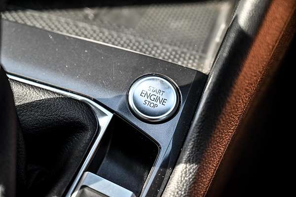 2024 Volkswagen Tiguan Wolfsburg Edition Allspace 5N