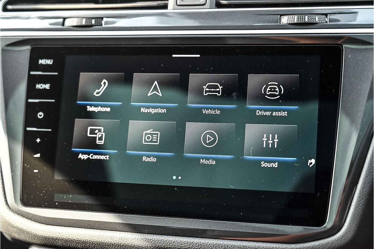 2024 Volkswagen Tiguan Wolfsburg Edition Allspace 5N