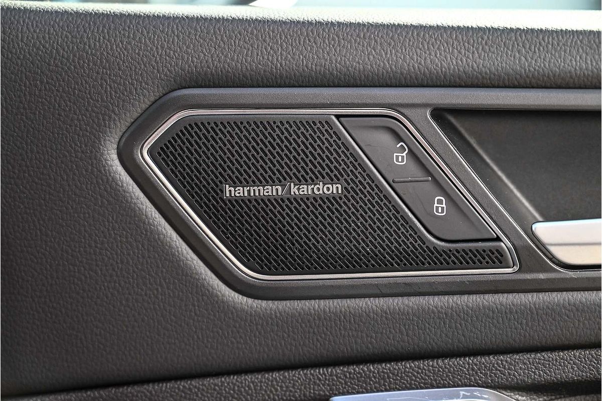 2024 Volkswagen Tiguan Wolfsburg Edition Allspace 5N