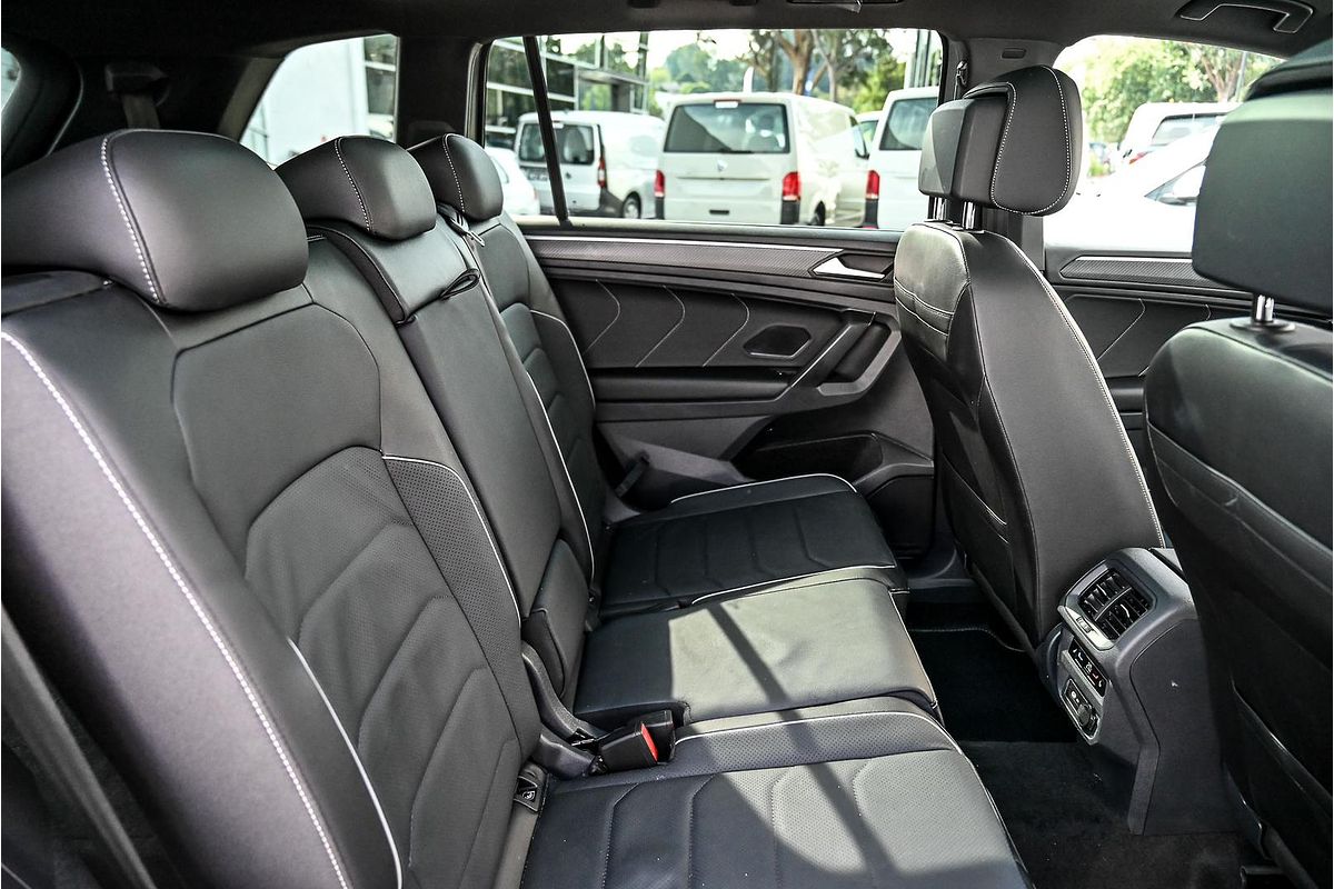 2024 Volkswagen Tiguan Wolfsburg Edition Allspace 5N