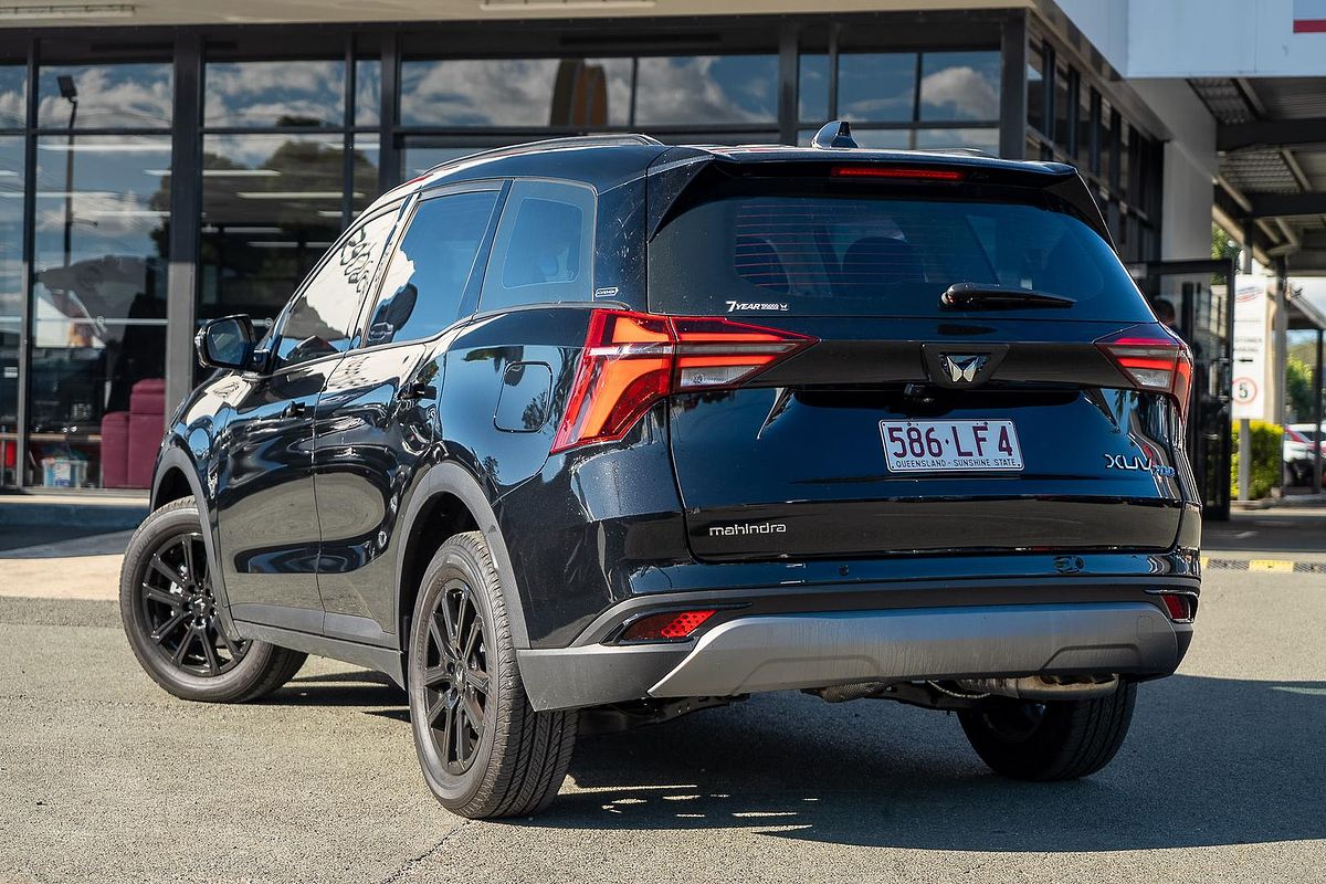 2024 Mahindra XUV700 AX7L Black Edition