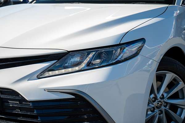 2021 Toyota Camry Ascent AXVH70R