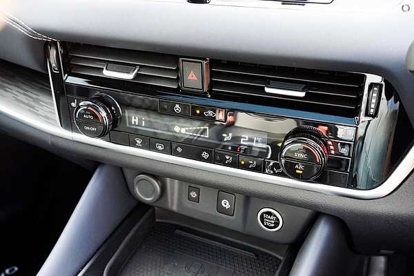 2024 Nissan QASHQAI Ti J12