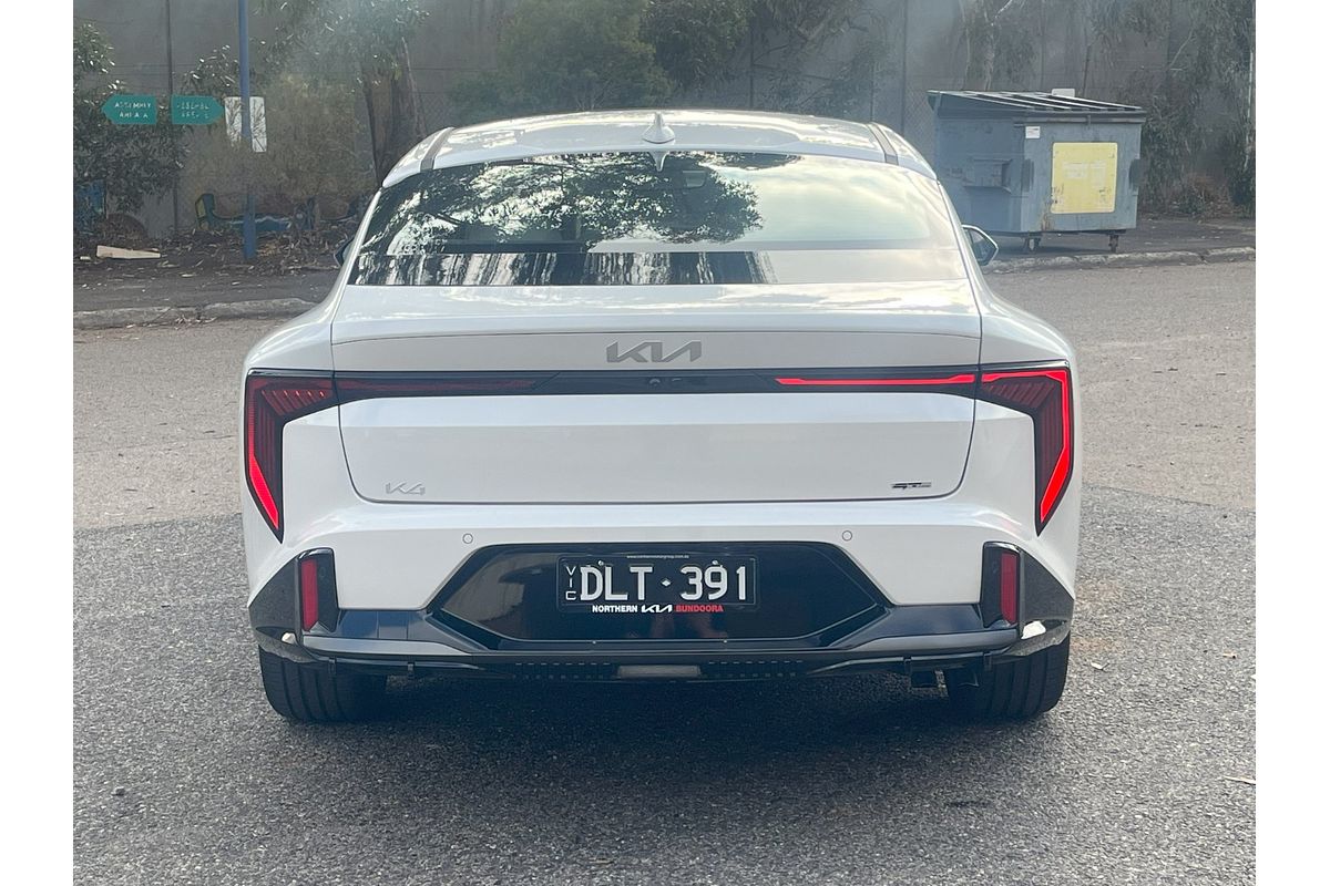 2025 Kia K4 GT-Line CL4m