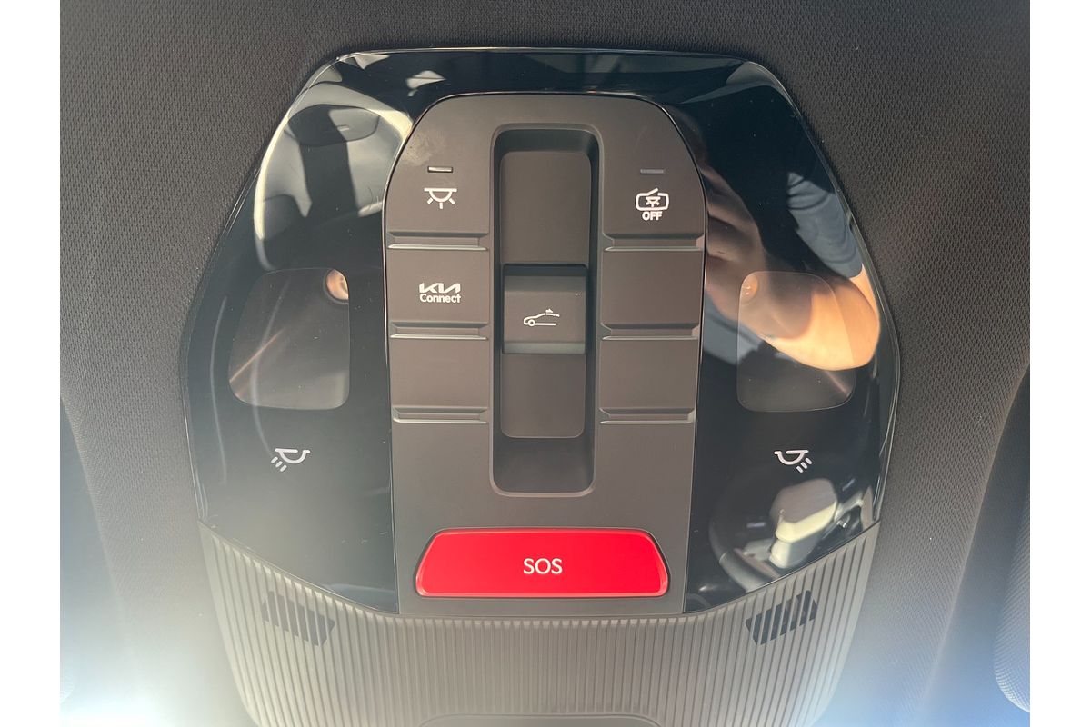 2025 Kia K4 GT-Line CL4m