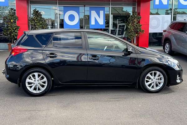 2014 Toyota Corolla Ascent Sport ZRE182R