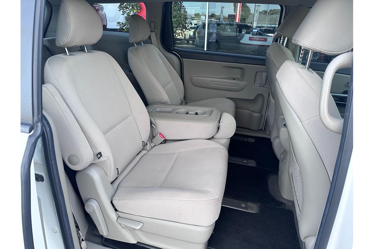 2019 Kia Carnival S YP