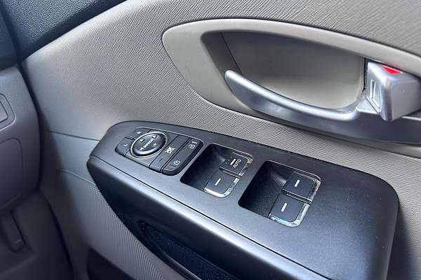 2019 Kia Carnival S YP