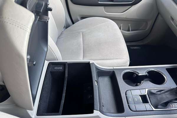 2019 Kia Carnival S YP