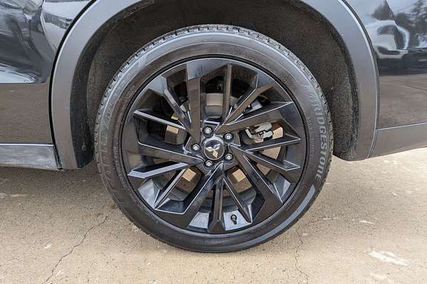 2023 Mitsubishi Outlander LS Black Edition ZM