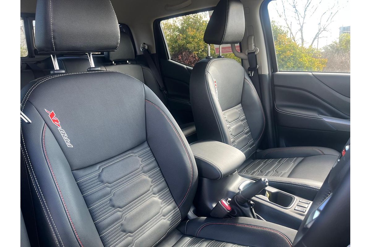 2025 Nissan Navara PRO-4X D23 4X4
