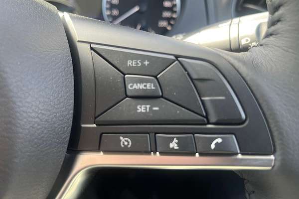 2025 Nissan Navara PRO-4X D23 4X4