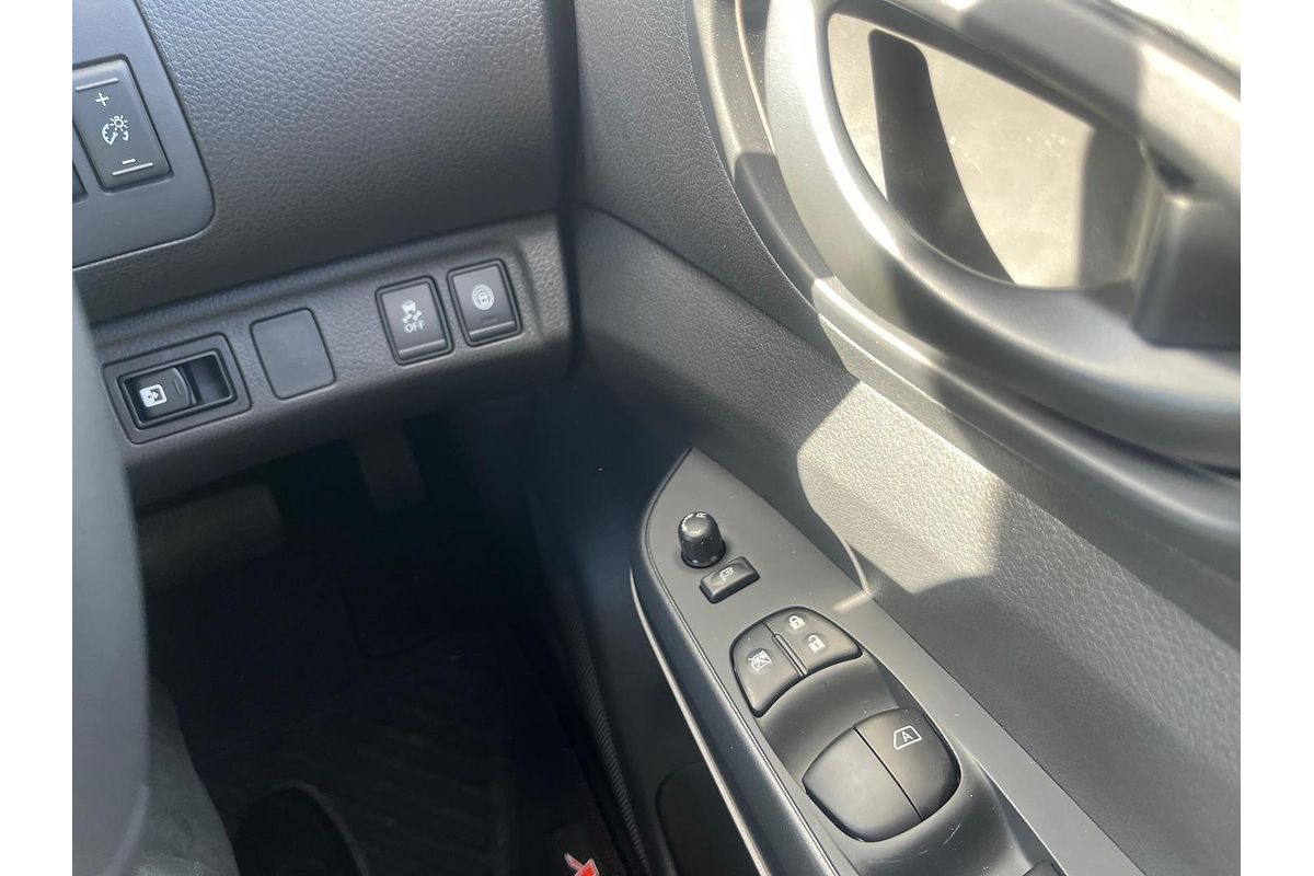 2025 Nissan Navara PRO-4X D23 4X4