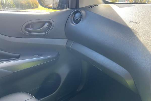 2025 Nissan Navara PRO-4X D23 4X4