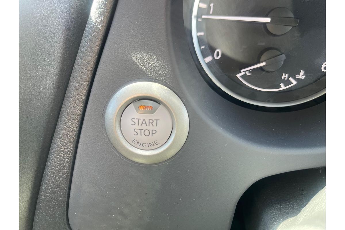 2025 Nissan Navara PRO-4X D23 4X4