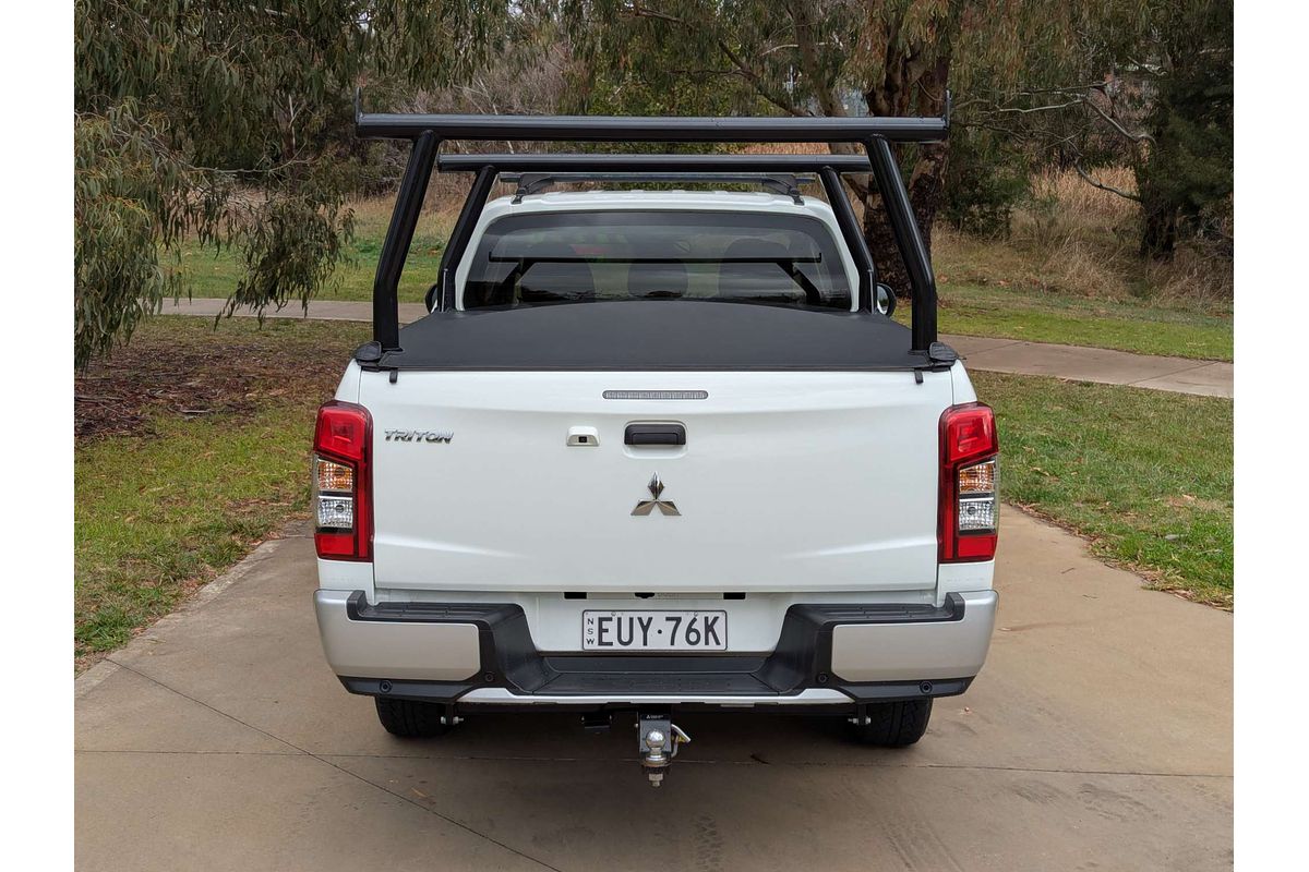 2022 Mitsubishi Triton GLX+ MR 4X4