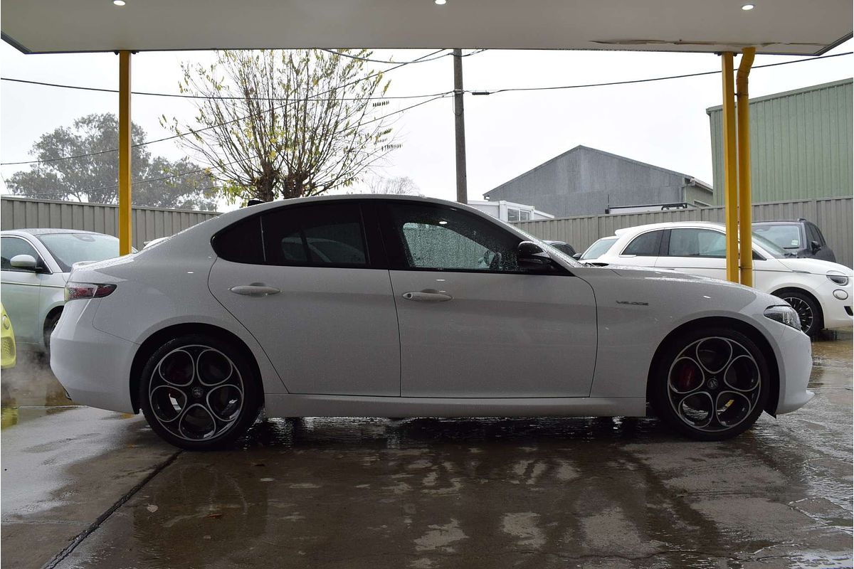 2023 Alfa Romeo Giulia Veloce Series 4