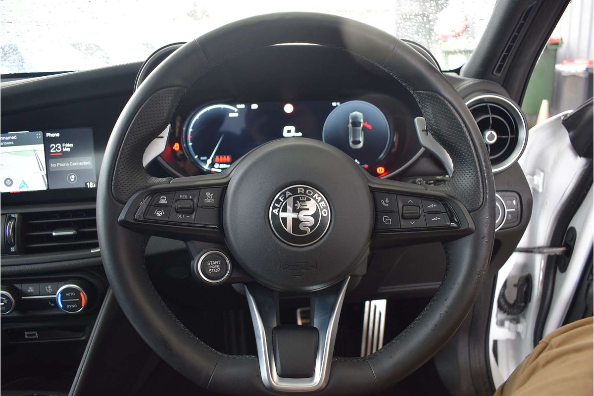 2023 Alfa Romeo Giulia Veloce Series 4