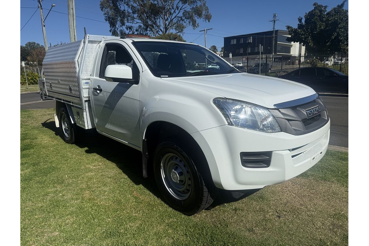 2016 Isuzu D-MAX SX High Ride Rear Wheel Drive
