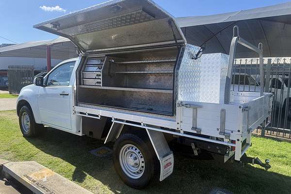 2016 Isuzu D-MAX SX High Ride Rear Wheel Drive