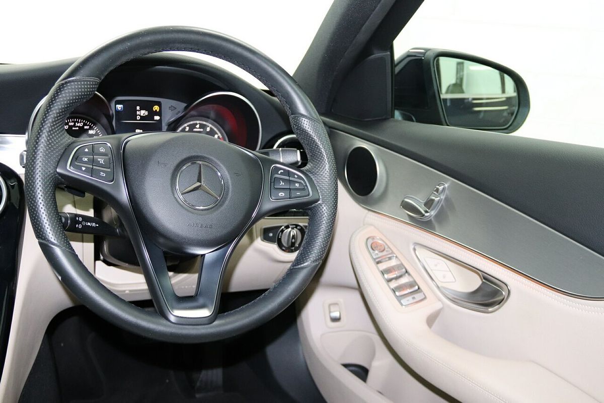 2015 Mercedes-Benz C-Class C200 S205