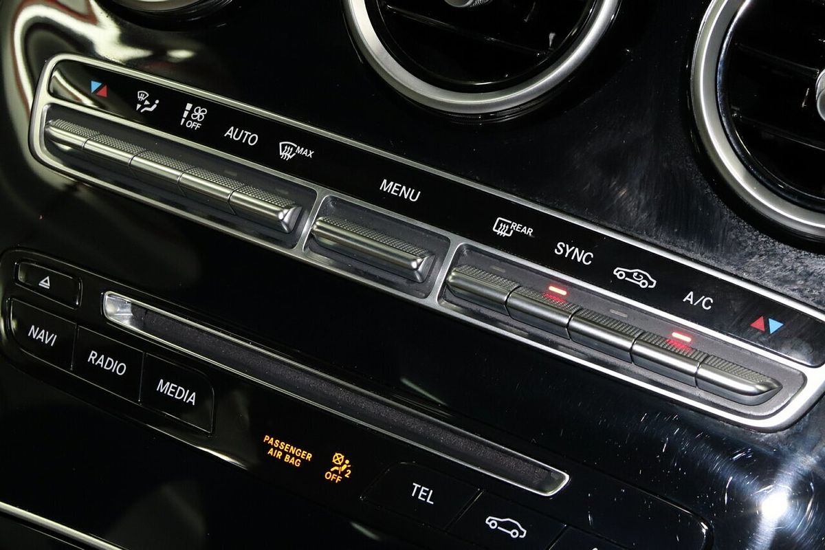 2015 Mercedes-Benz C-Class C200 S205