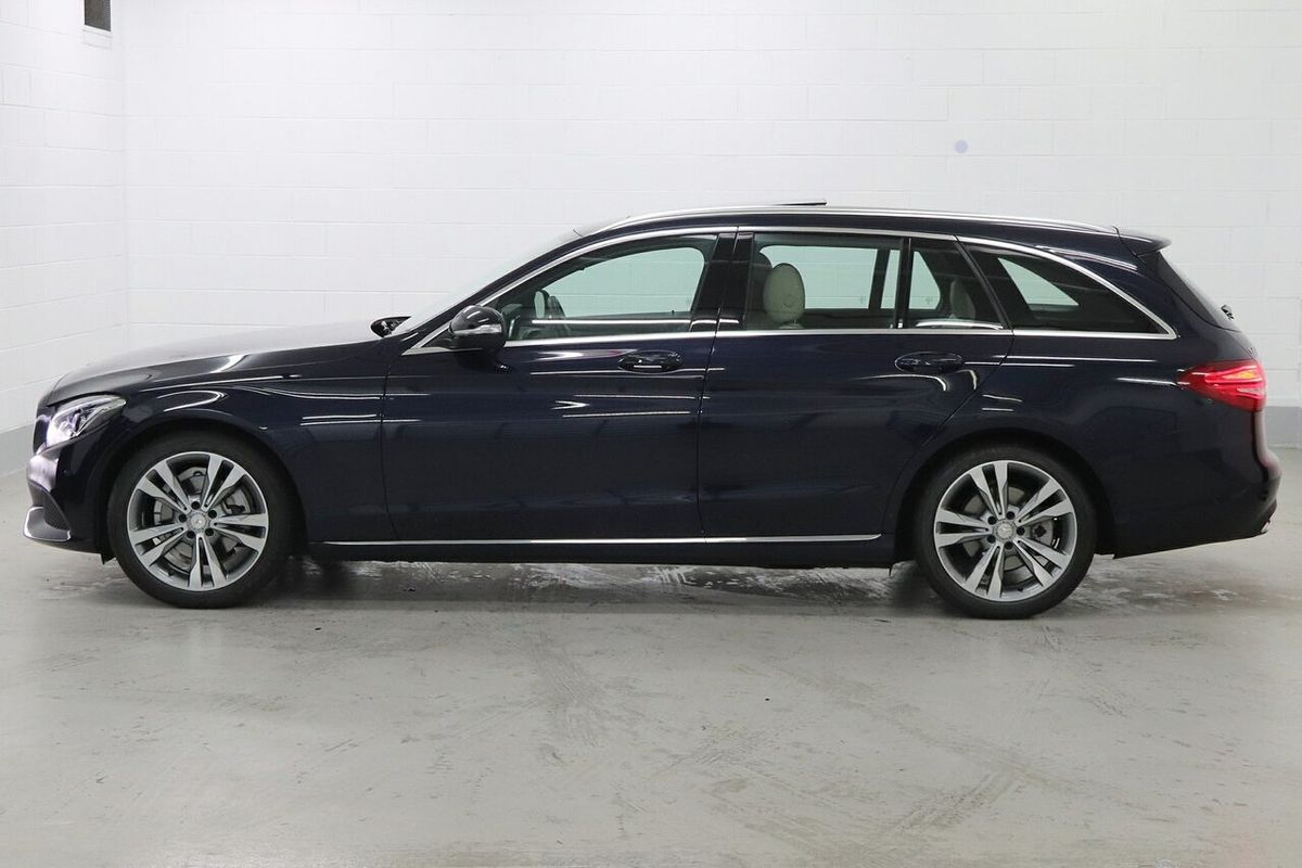 2015 Mercedes-Benz C-Class C200 S205