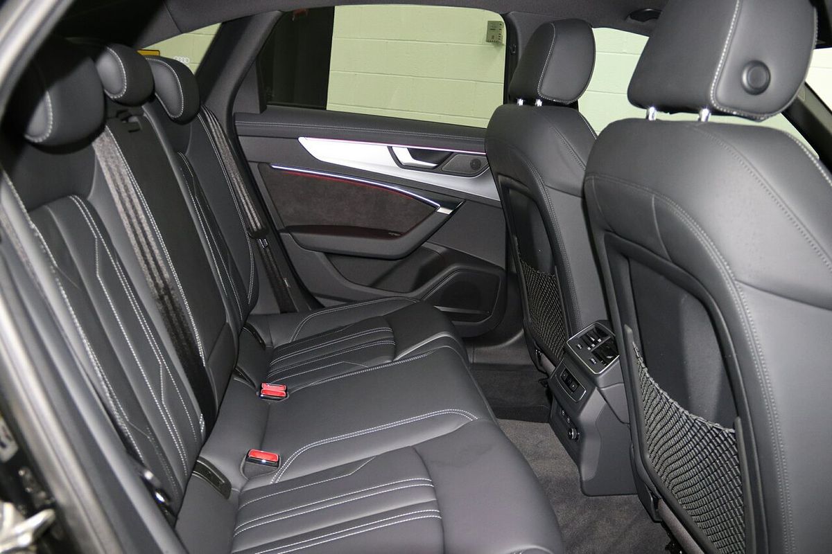 2021 Audi A6 55 TFSI S line C8