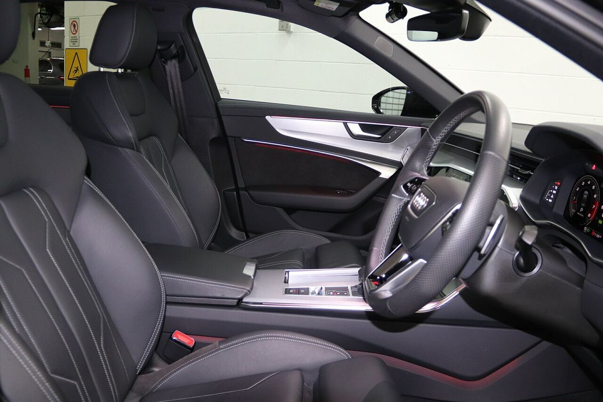 2021 Audi A6 55 TFSI S line C8