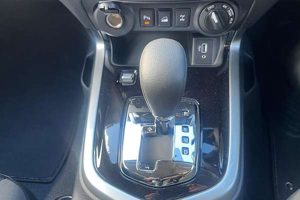 2024 Nissan Navara ST-X D23 4X4