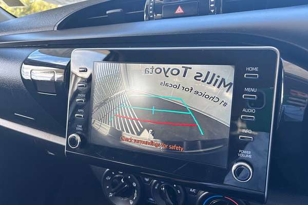 2021 Toyota Hilux