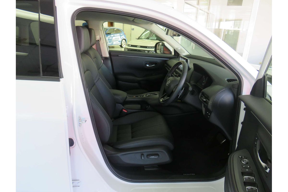 2024 Honda ZR-V e:HEV LX RZ