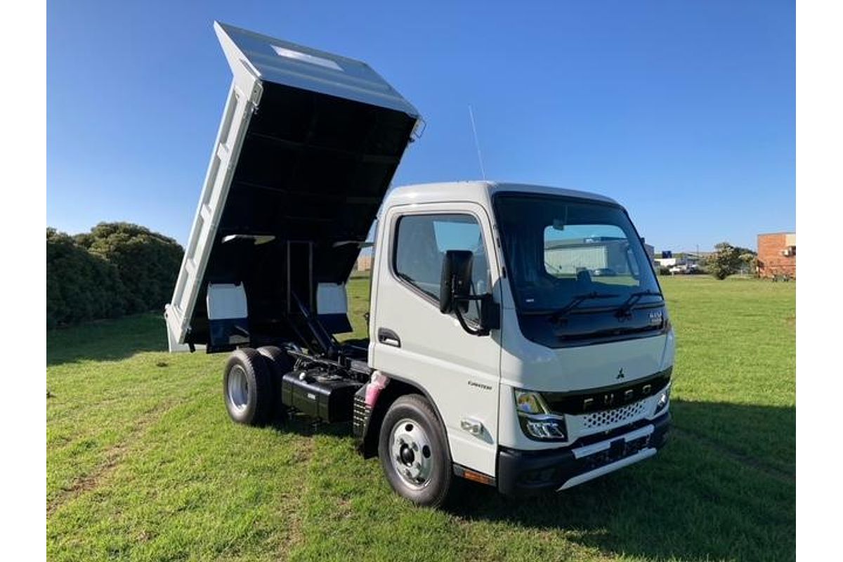 2024 Fuso Canter 615