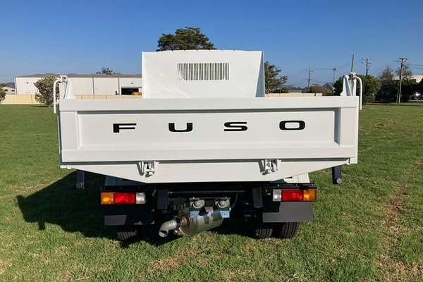 2024 Fuso Canter 615