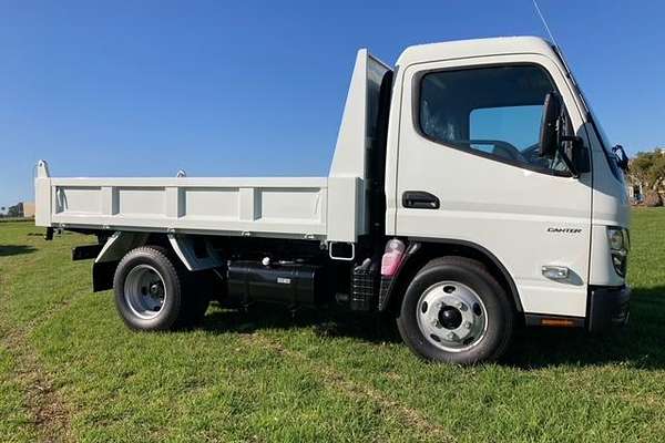 2024 Fuso Canter 615