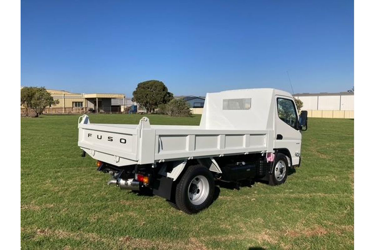 2024 Fuso Canter 615