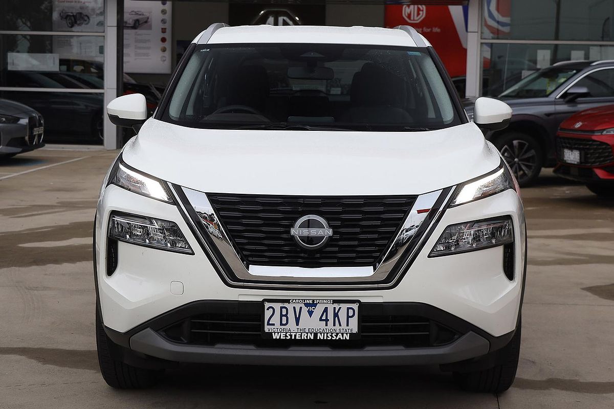 2025 Nissan X-TRAIL ST T33