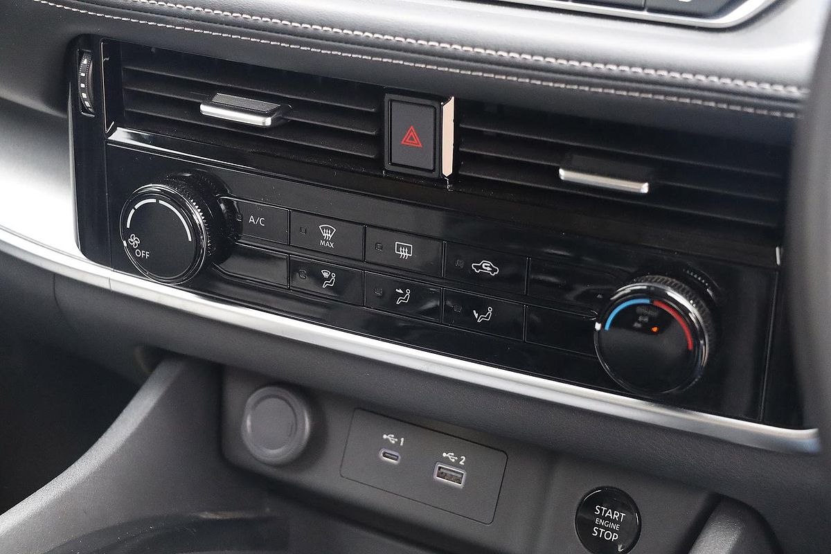 2025 Nissan X-TRAIL ST T33