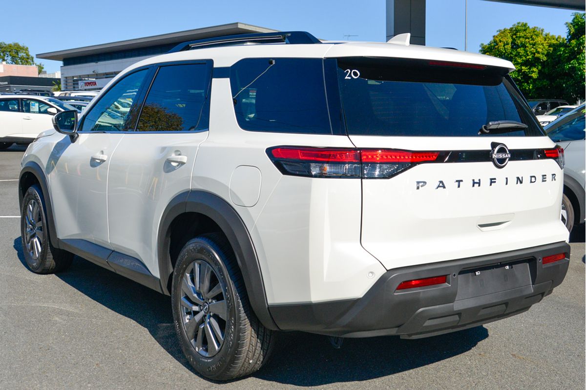 2024 Nissan Pathfinder ST-L R53