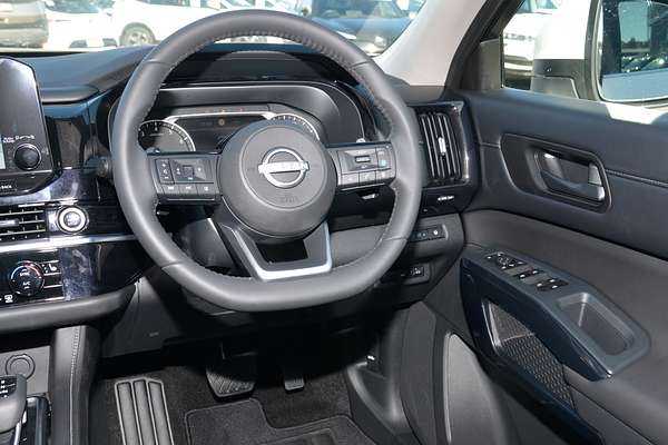 2024 Nissan Pathfinder ST-L R53