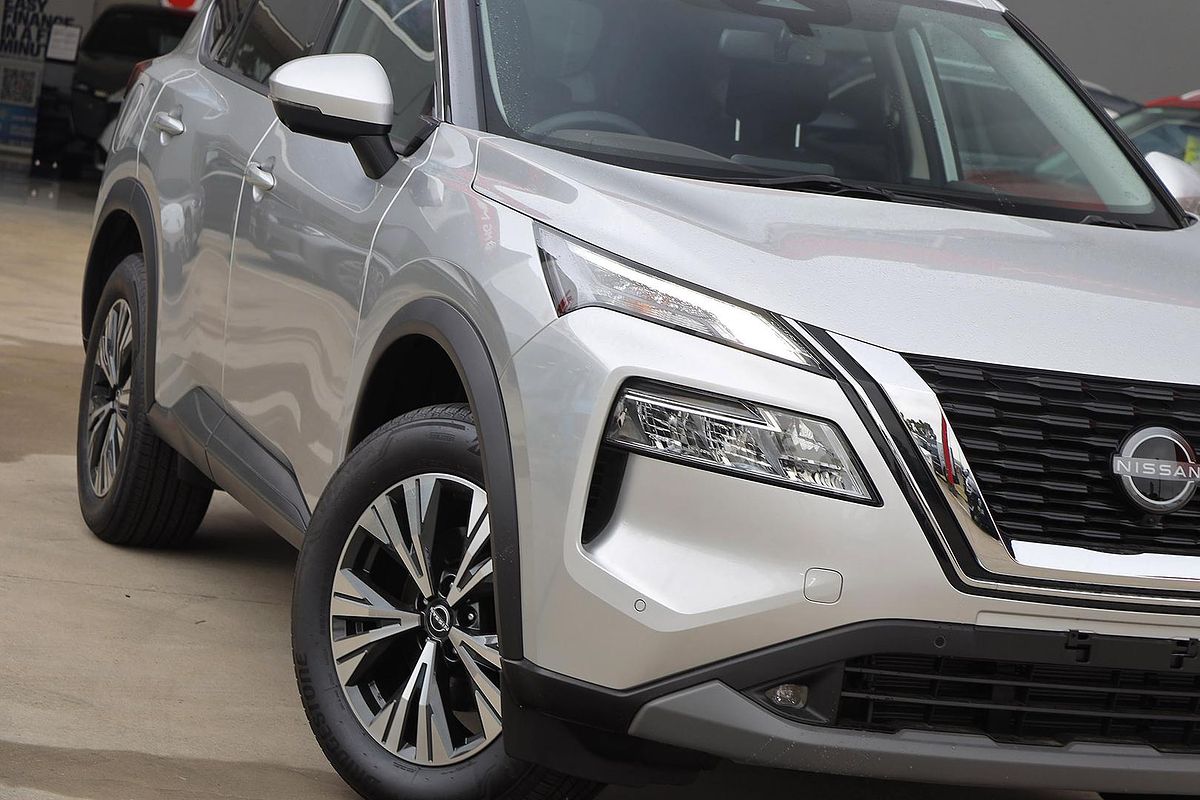 2024 Nissan X-TRAIL ST-L T33